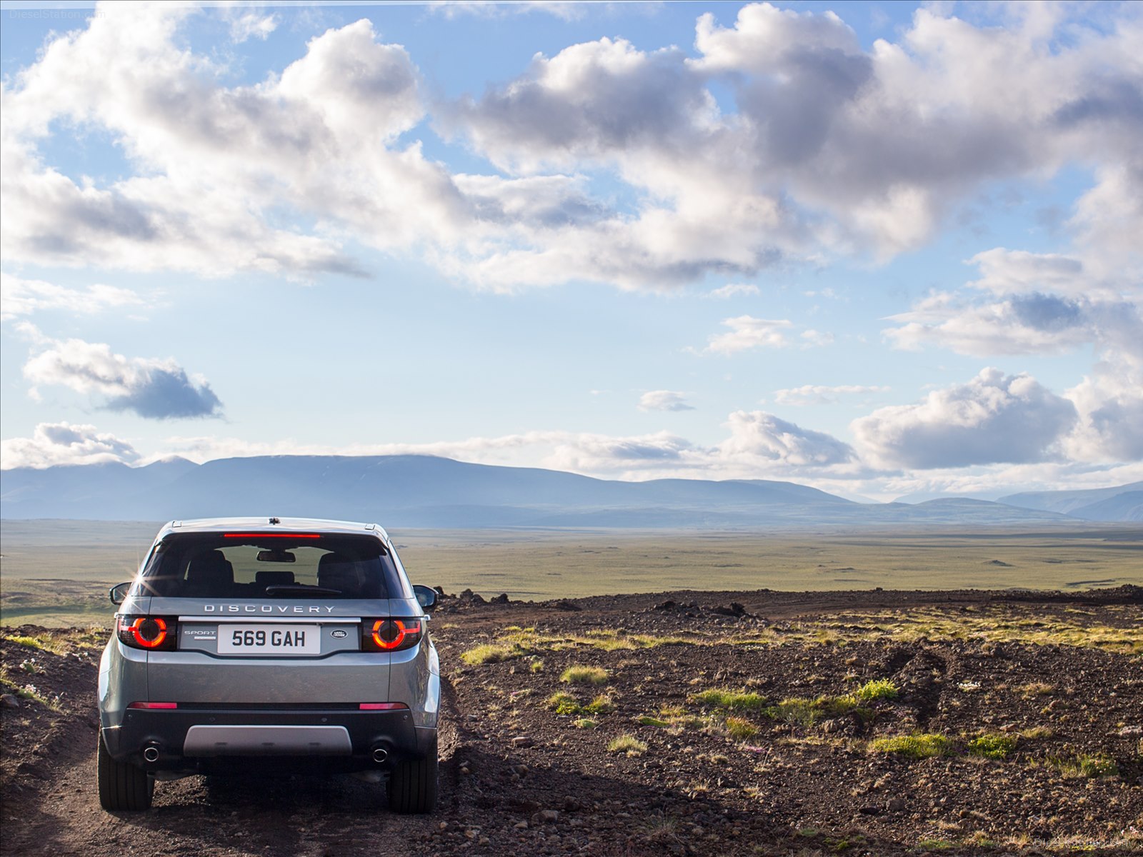 Land Rover Discovery Sport 2015